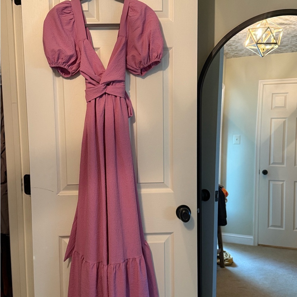 Astr Pink Puff-Sleeve Maxi Dress with Tied Waist